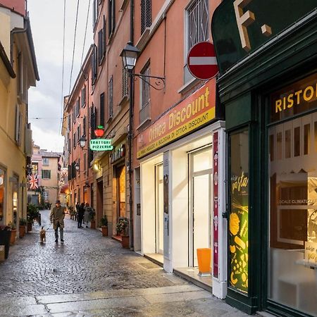 Studio Fusari A Piazza Maggiore By Wonderful Italy Hotel Bologna Exterior photo